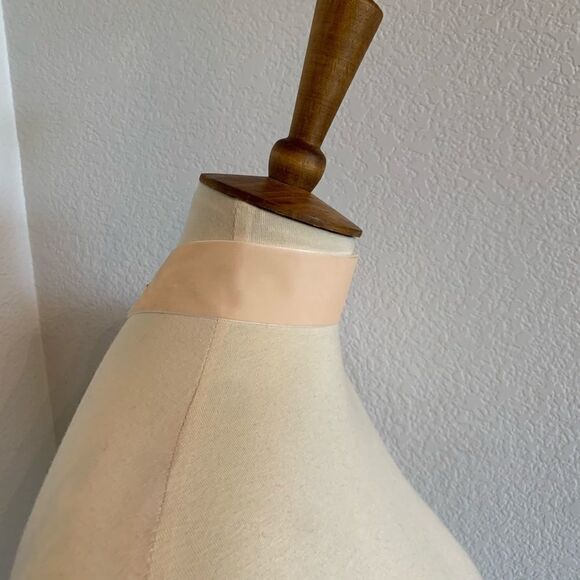 BOGO! Pale Peach Velvet Choker Necklace Boho Goth - Picture 3 of 7